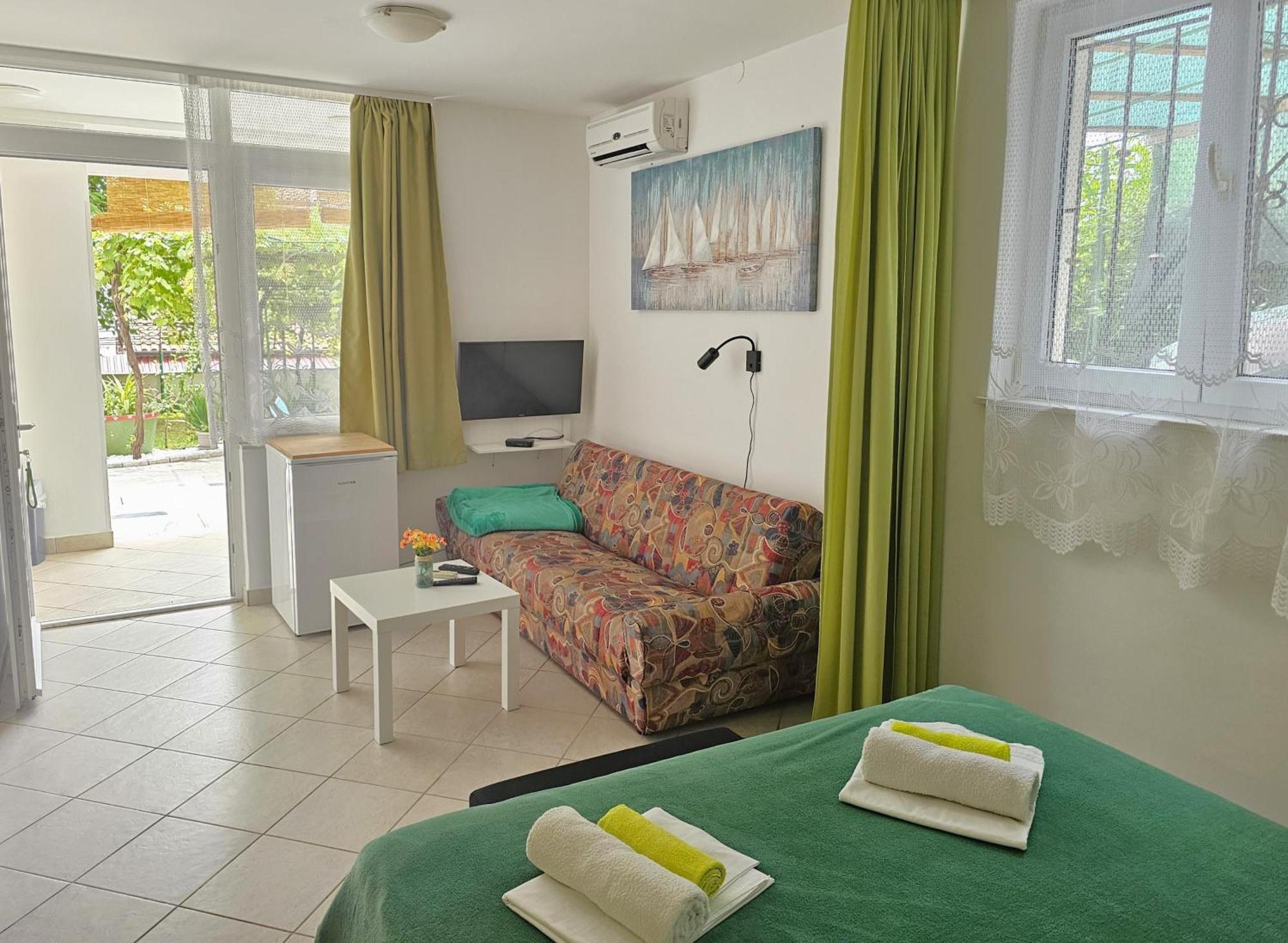 Apartments Crikvenica Megan 1 Zewnętrze zdjęcie